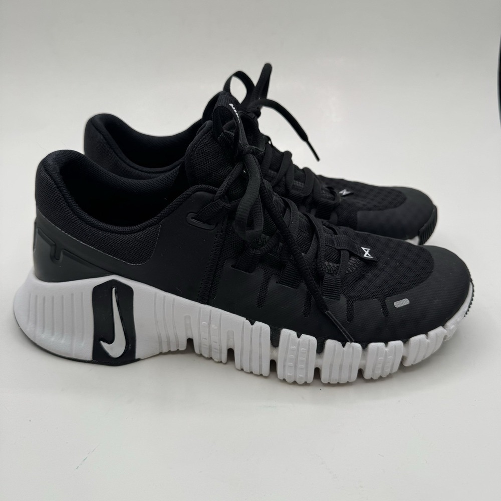Nike Free Metcon 5 Shoes Womens 8.5 Black Mesh Training Sneakers DV3950-001 - Picture 3 of 16